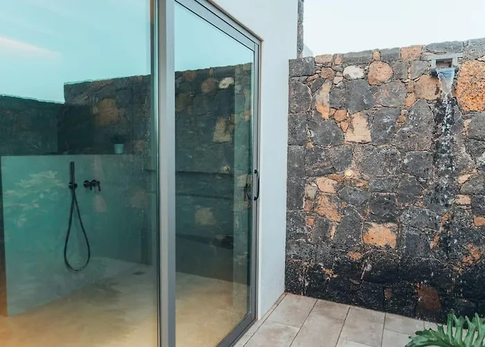 Sal Marina Premium Lajares